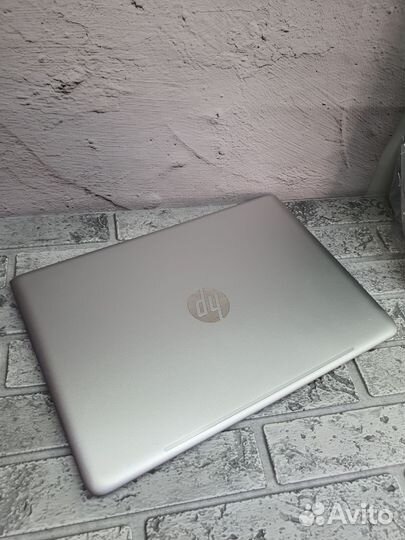 Ультрабук HP 13D106ur