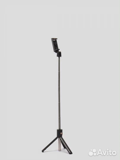 Монопод-трипод / селфи палка с Bluetooth пультом