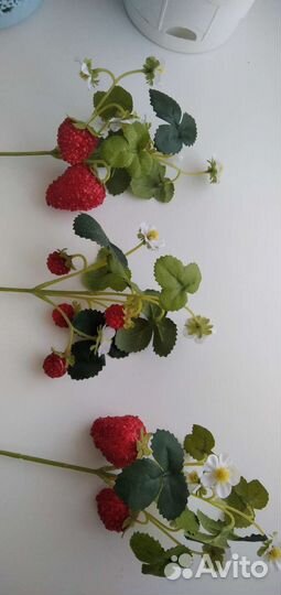 Цветы искусственные Букет ягод малина и виктория