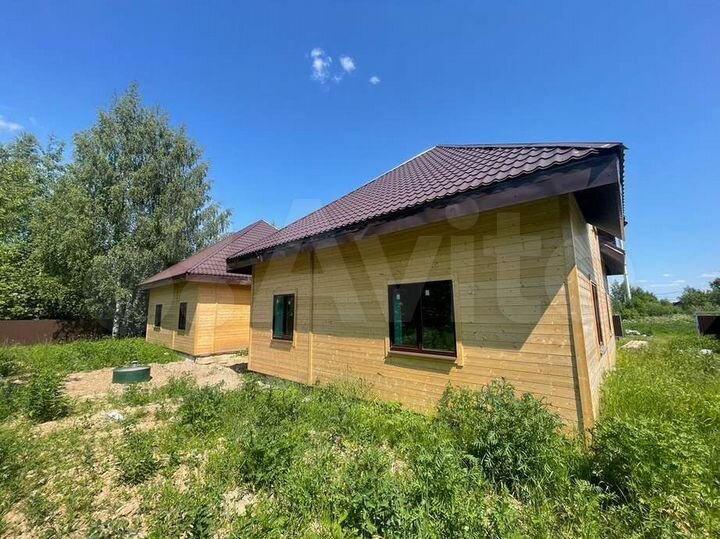 Дом 348 м² на участке 15 сот.