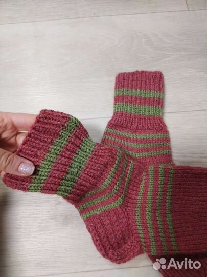 Носки ручной вязки шерстяные