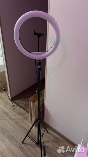 Кольцевая лампа со штативом для телефона