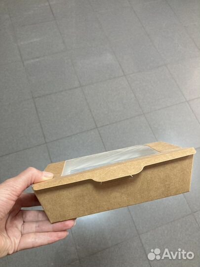 Коробка картонная с окном