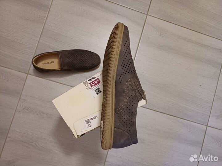 Эспадрильи 40