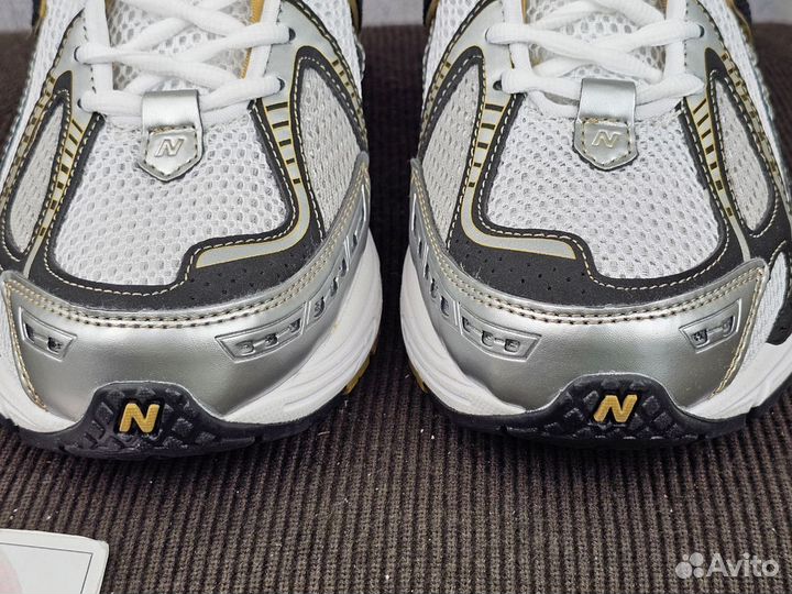 New Balance 1906R White Gold