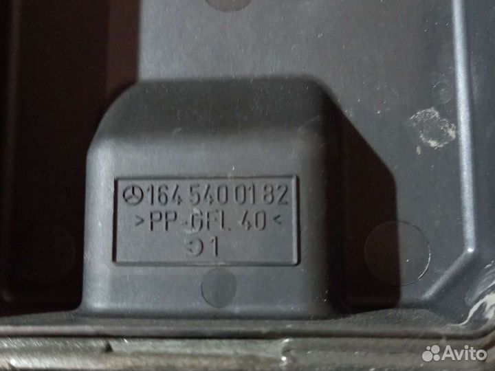 Блок предохранителей Мерседес W164