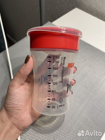 Поильник nuk