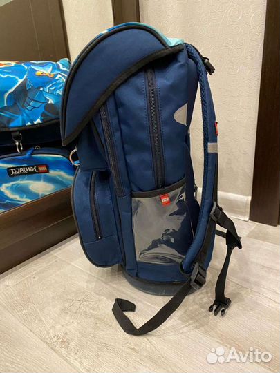 Продам школьный портфель 