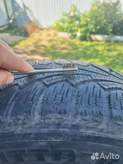 Nokian Tyres Hakkapeliitta RSi 185/60 R15