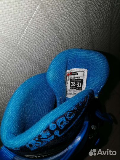 Роликовые коньки