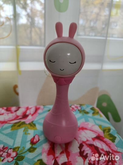 На доставке Зайчик alilo