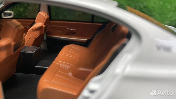 Модель автомобиля BMW 7 Series G11/G12 металл