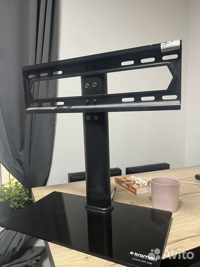Кронштейн для телевизора/ монитора