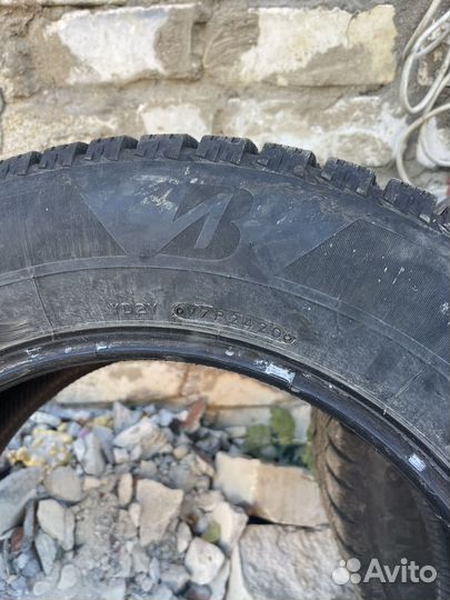 Bridgestone Ice Cruiser 7000S 225/65 R17