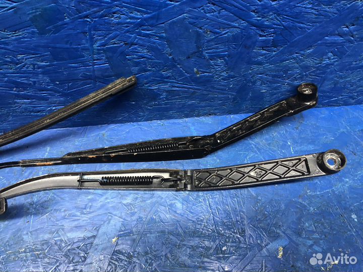 Поводок дворника передний hyundai sonata 5 nf