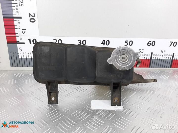 Бачок расширительный Mercedes-Benz SLK-Класс R170