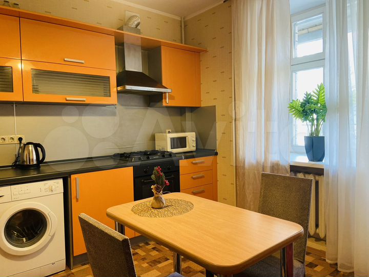 1-к. квартира, 50 м², 3/9 эт.