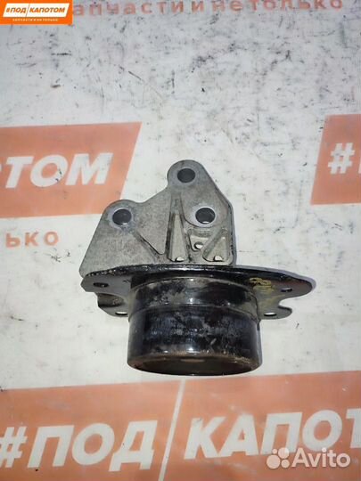 Подушка крепления двигателя левая Chevrolet рест