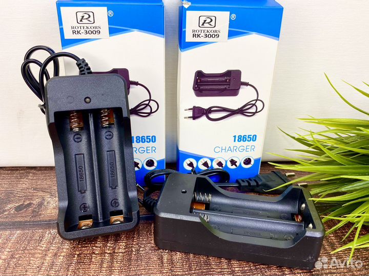 Зарядное устройство для аккумуляторов 18650