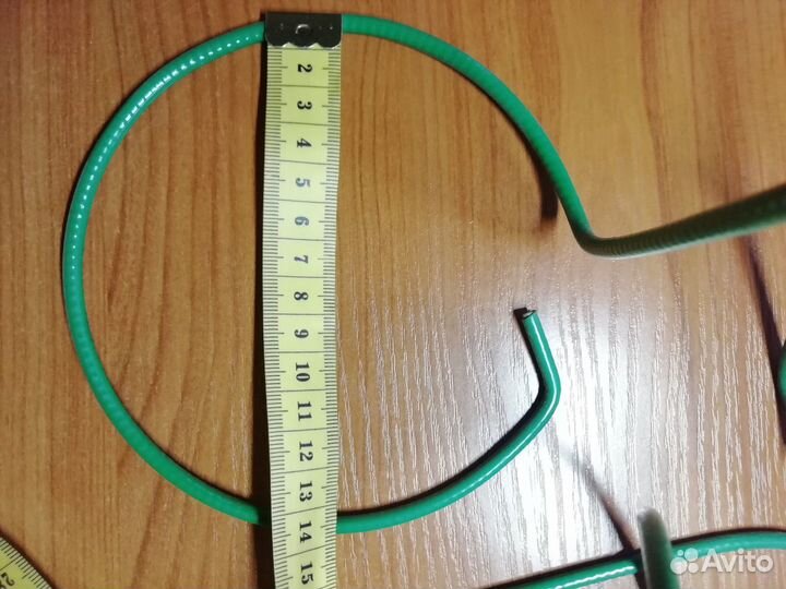 Держатель для растений и клубники