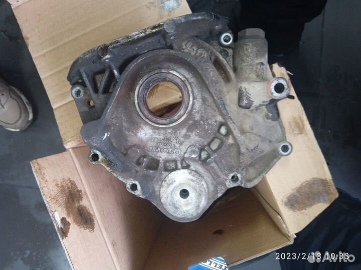 Масляный насос VW T4 2.5