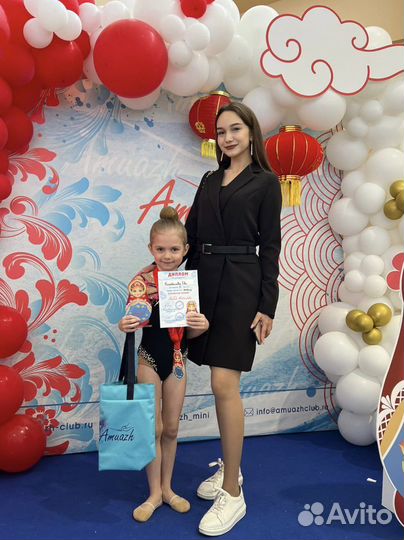 Тренер по растяжке и художественной гимнастике