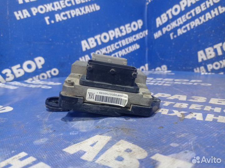 Блок управления двигателем Chevrolet Aveo T200