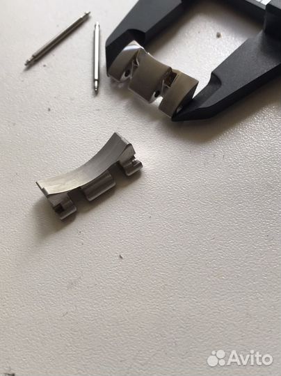 Запчасть для браслета tissot