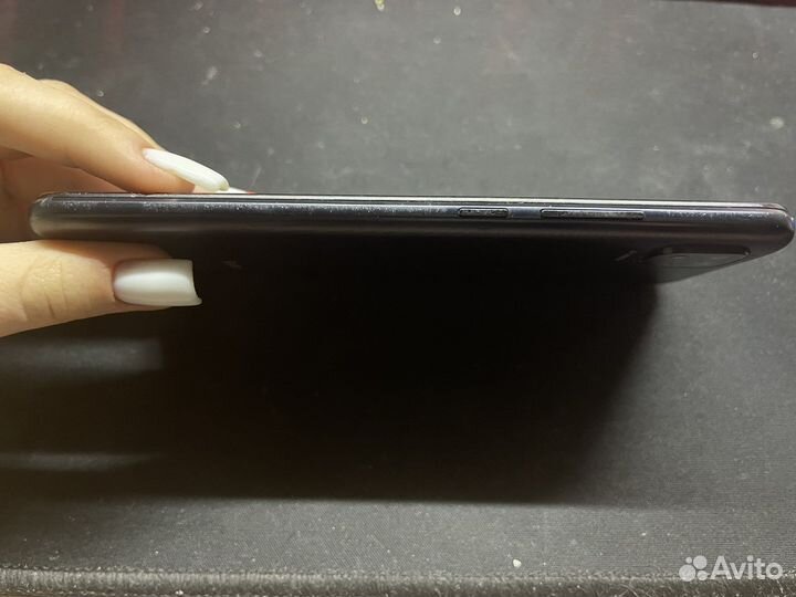 Xiaomi Redmi, 4 ГБ