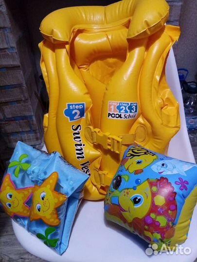 Детский жилет для купания, матрац и др ср-ва защит