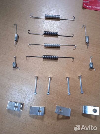 Ремкомплект задних тормоз колодок Киа Спектра