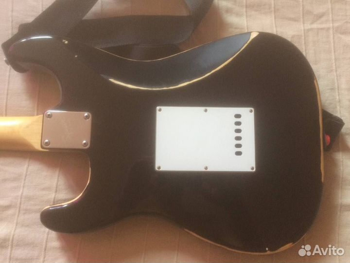 Гитара Squier Strat