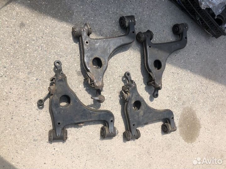 Рычаги передние нижние Mercedes w210 е210 w210