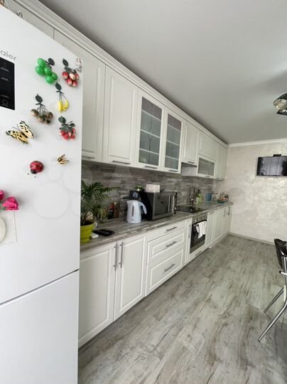 2-к. квартира, 82 м², 7/16 эт.