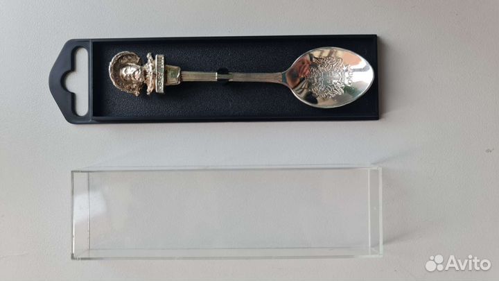 Серебряная чайная ложка