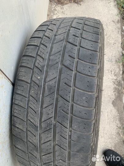 Road Hugger Monarch Metric 215/55 R17