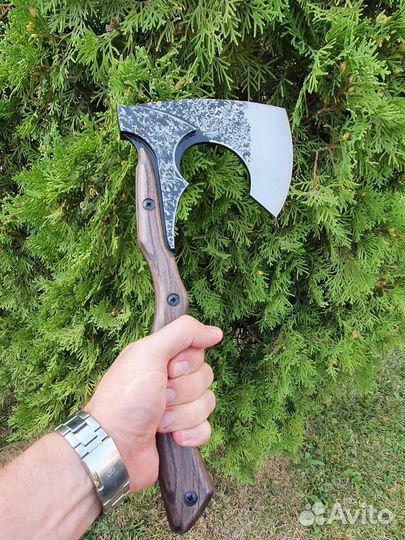 Топор кованый