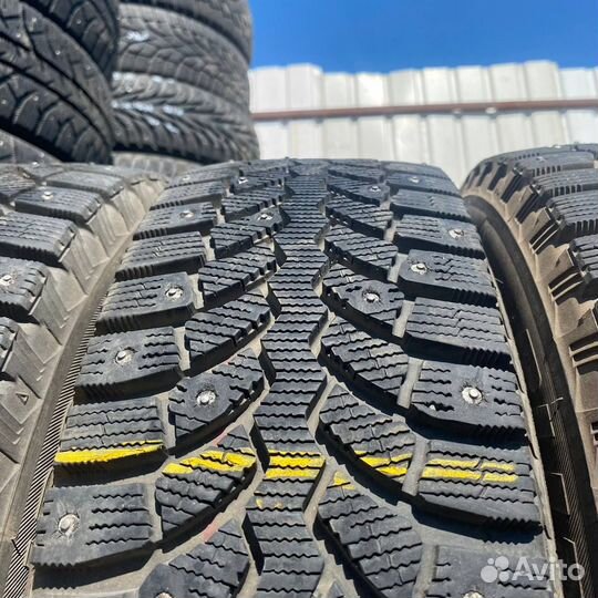 Bridgestone Blizzak Spike-01 175/70 R14 84T