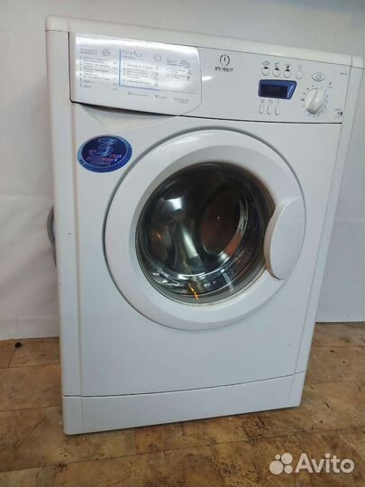 Стиральная машина indesit