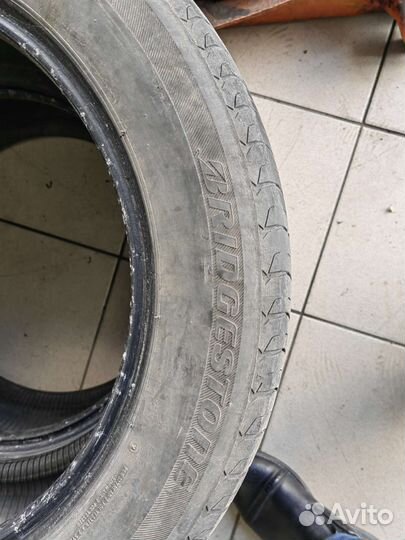 Bridgestone Turanza T001 205/55 R16
