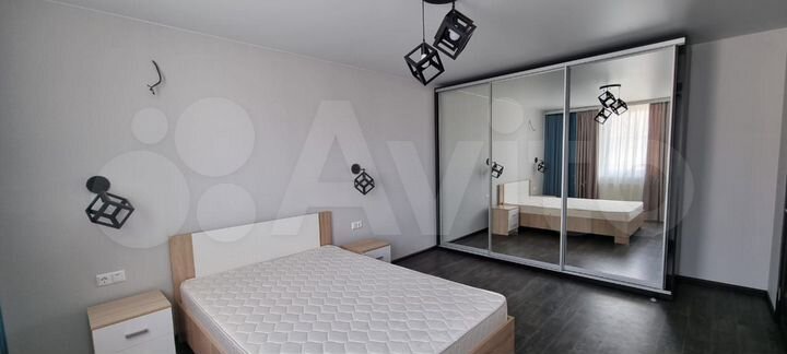 2-к. квартира, 65 м², 7/10 эт.