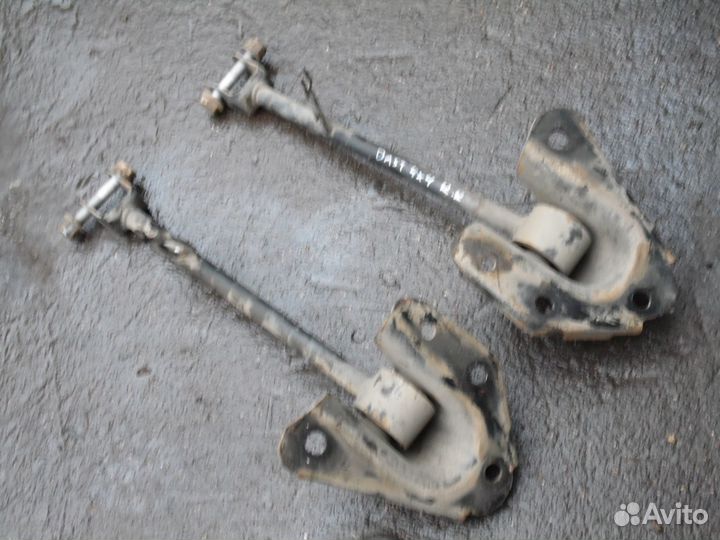 Задние рычаги Рено Дастер