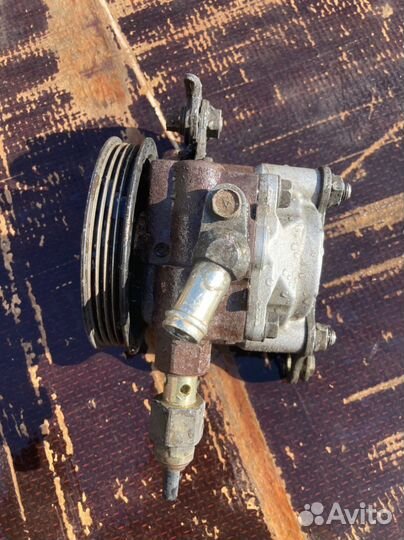 Lexus rx 1 насос гура