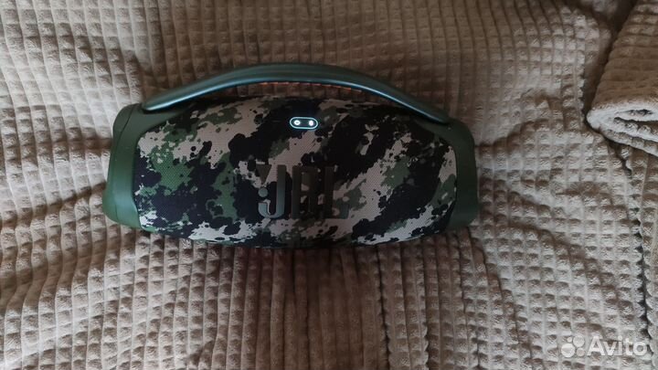 Колонка jbl boombox 3