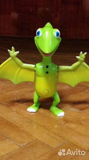 Фигурка Тайни