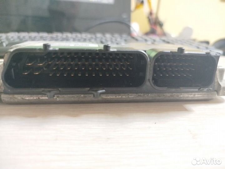 Блок управления двигателем Skoda Fabia MK2 BXW