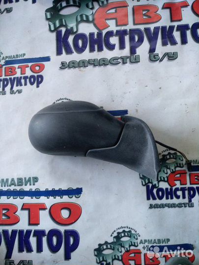 Зеркало заднего вида боковое правое Citroen C3