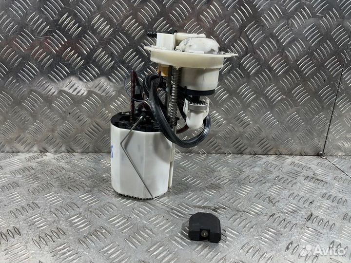 Бензонасос Volkswagen Passat B6