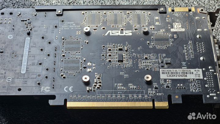 Видеокарта asus GeForce GTX 550Ti 1Gb