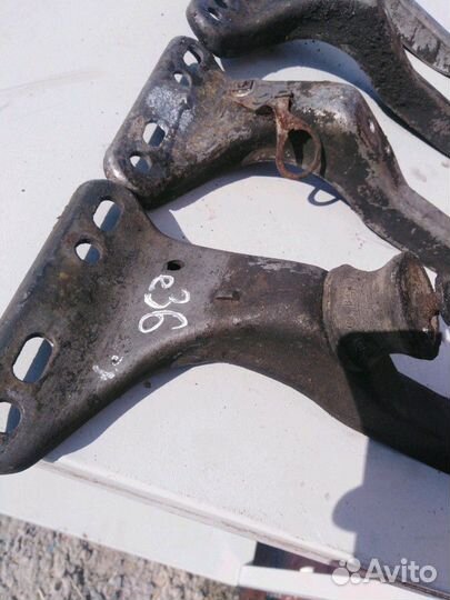 Бмв Е36 траверса МКПП, вертолёт